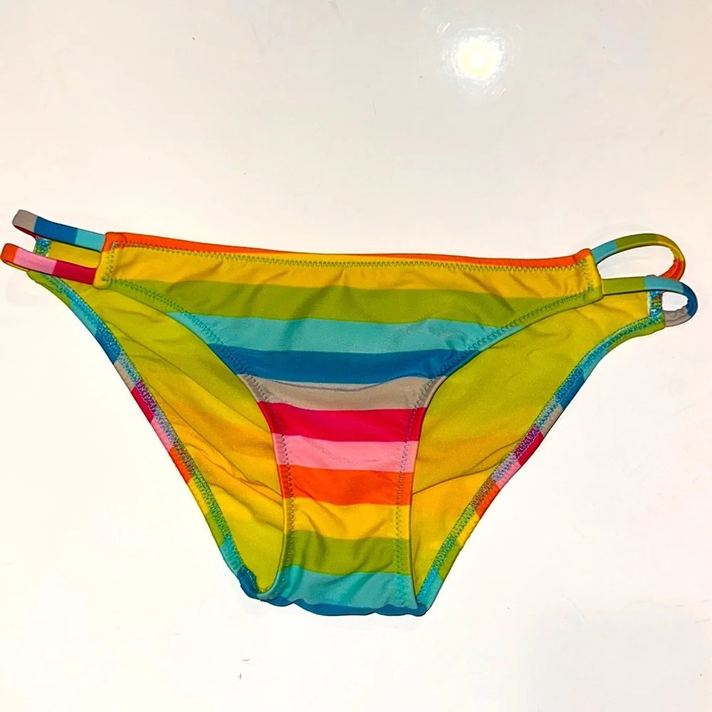 Bikini Bottom - image 3